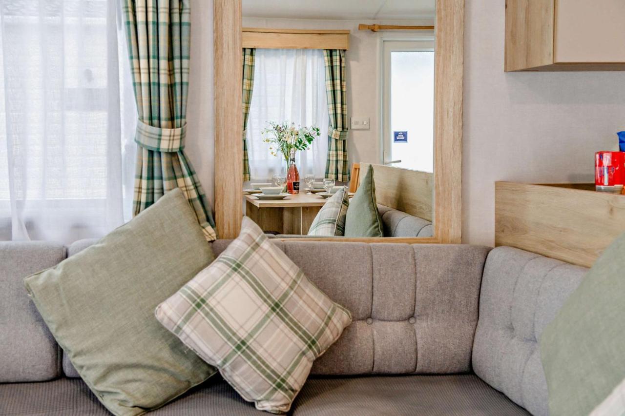 Sea La Vie Lodge, Rockley Park Holiday Park, Poole, Dorset Eksteriør billede